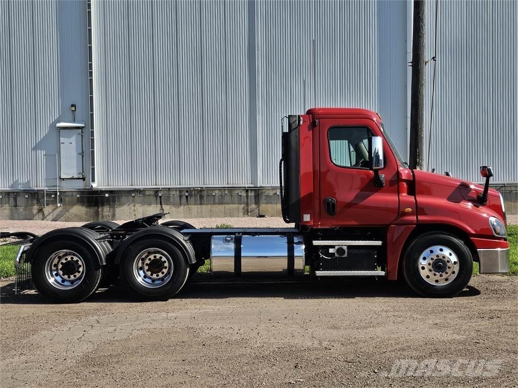 Freightliner Cascadia Седельные тягачи