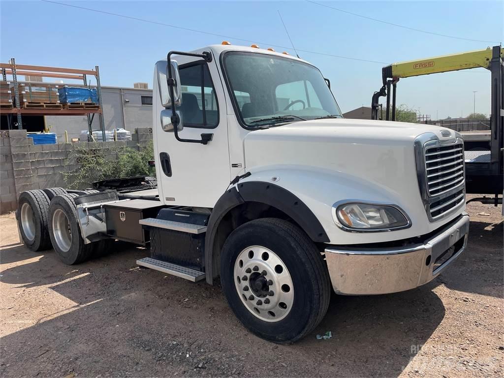 Freightliner M2 Седельные тягачи