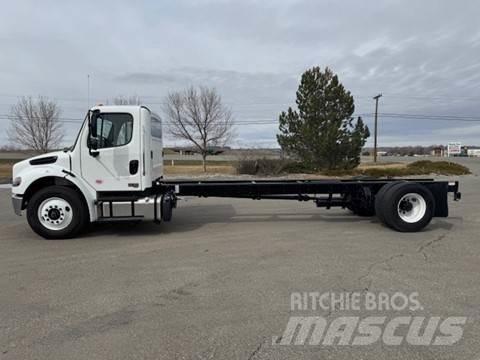 Freightliner M2 106 Седельные тягачи