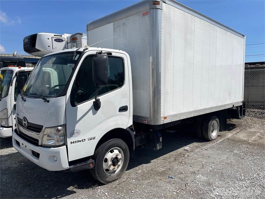 Hino 155 Грузовики-Фургоны