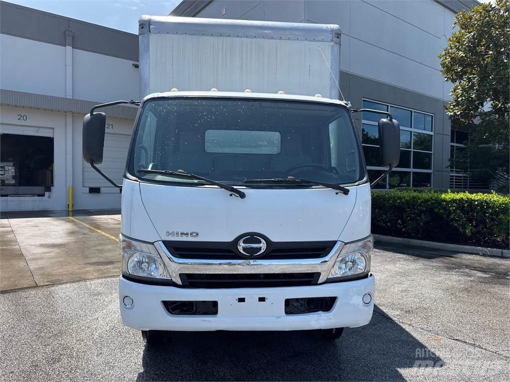 Hino 195 Грузовики-Фургоны