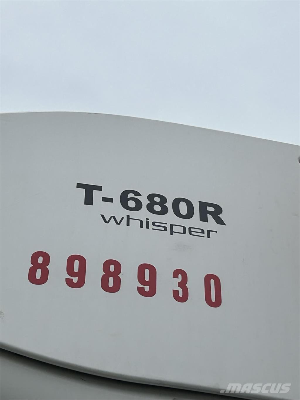 Hino 195 Грузовики-Фургоны