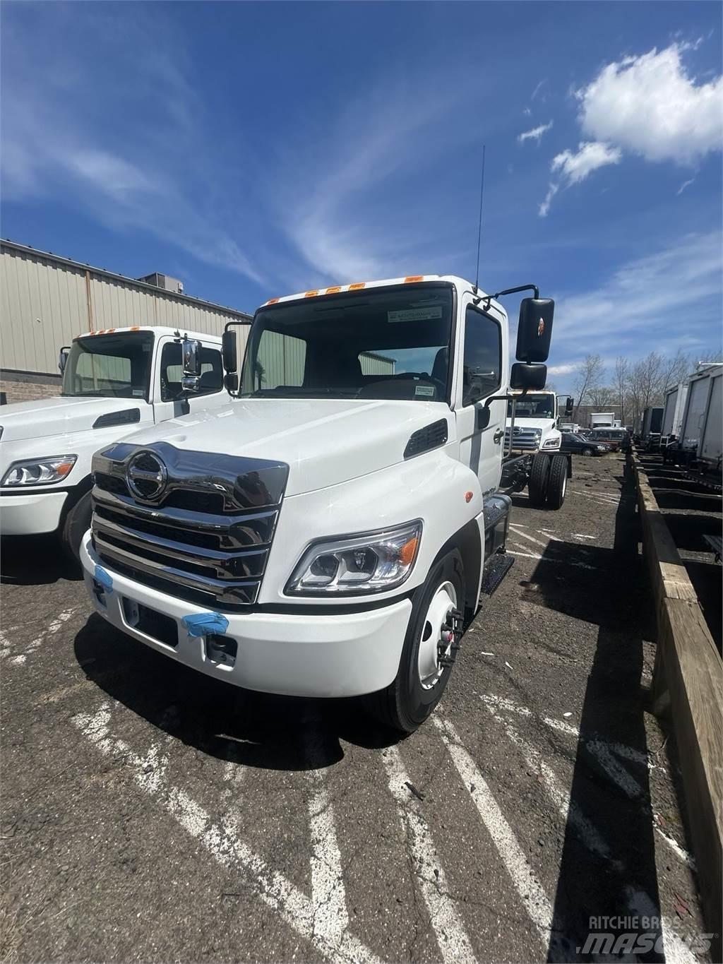 Hino L6 Шасси с кабиной