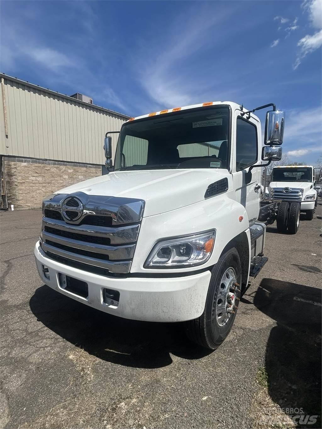 Hino L6 Шасси с кабиной