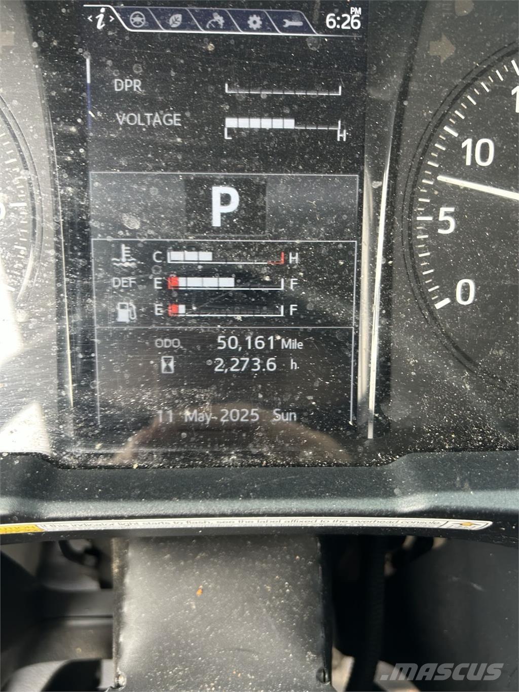 Hino L6 Грузовики-Фургоны