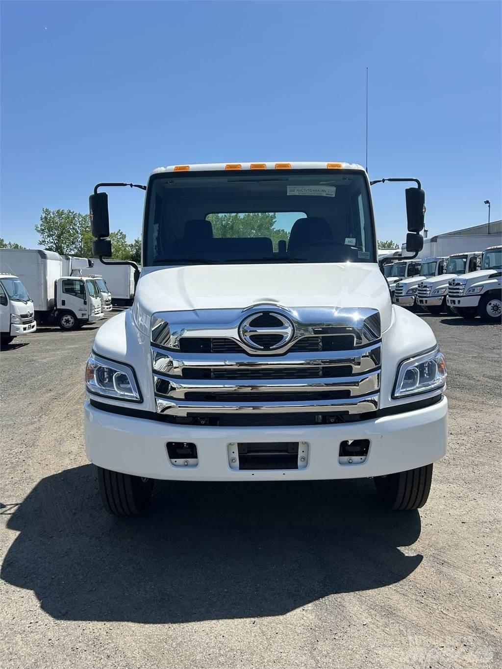 Hino L7 Шасси с кабиной
