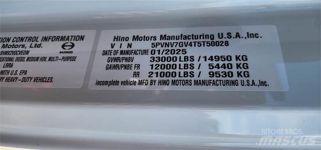 Hino L7 Седельные тягачи
