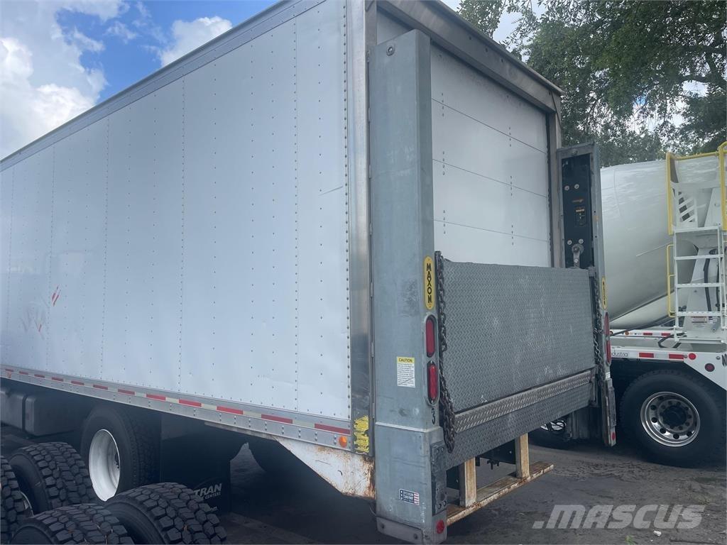 Isuzu FTR Грузовики-Фургоны