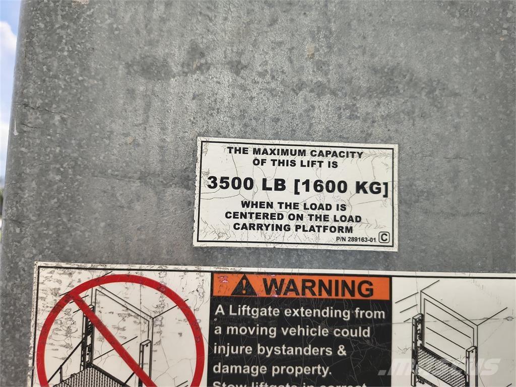 Isuzu FTR Грузовики-Фургоны