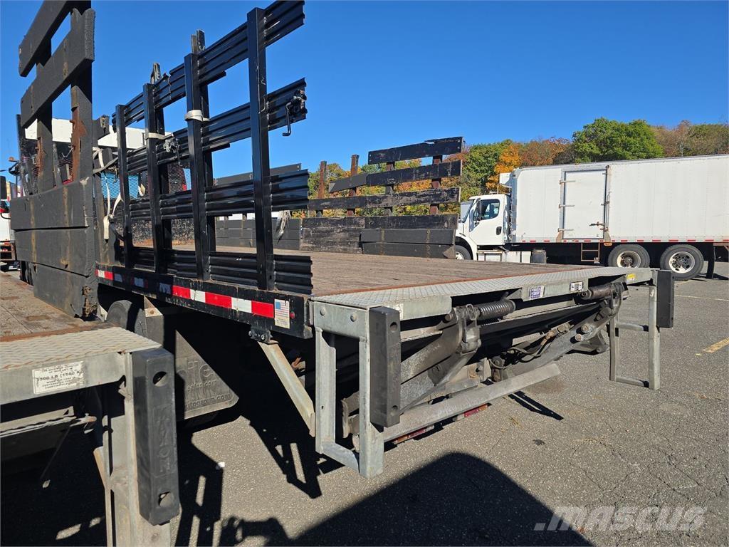Isuzu FTR Специальные грузовики