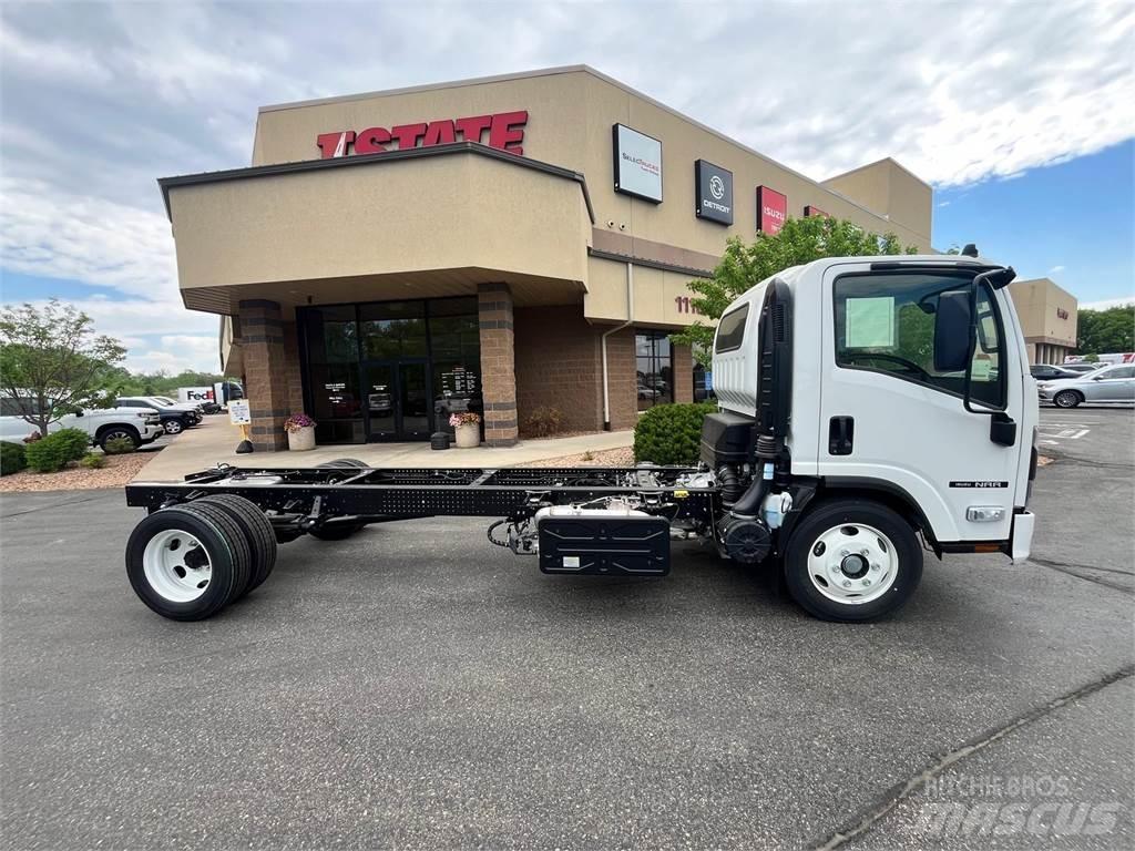 Isuzu NRR Шасси с кабиной