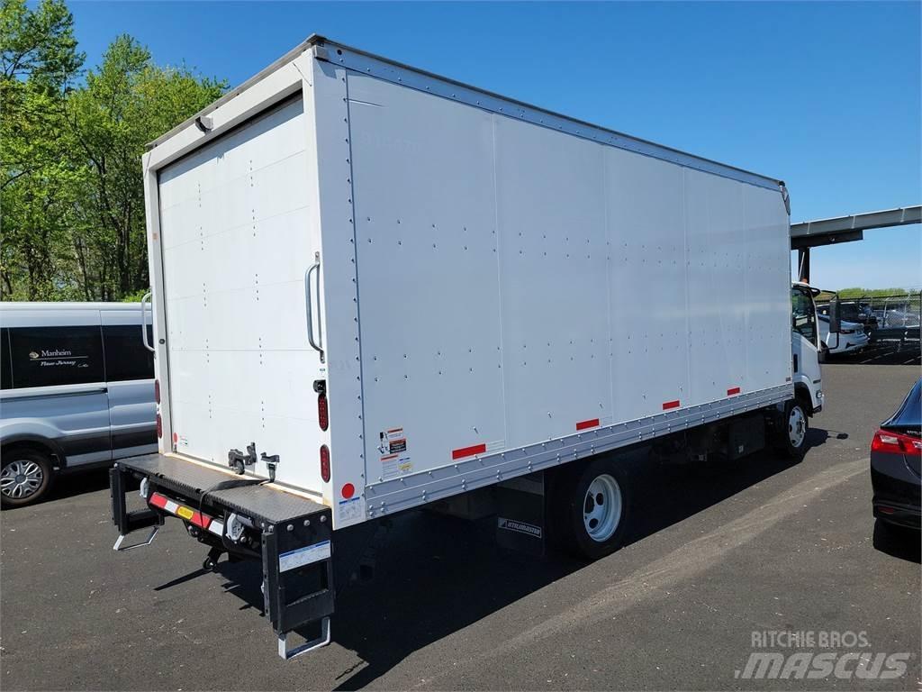 Isuzu NRR Грузовики-Фургоны