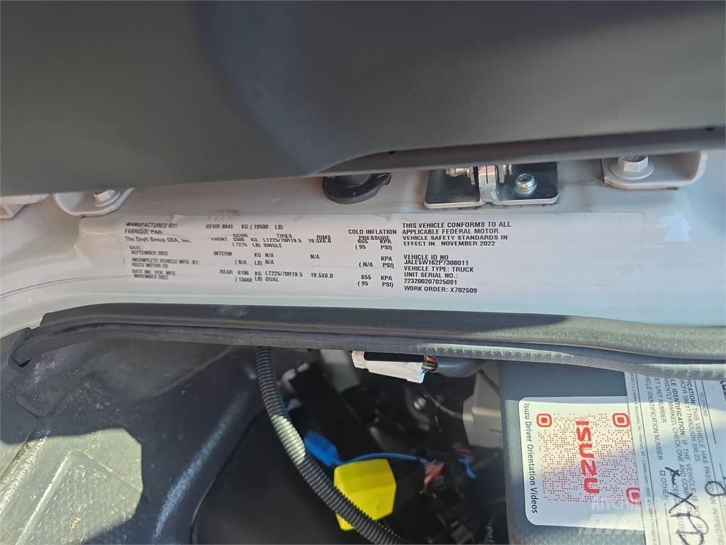 Isuzu NRR Грузовики-Фургоны
