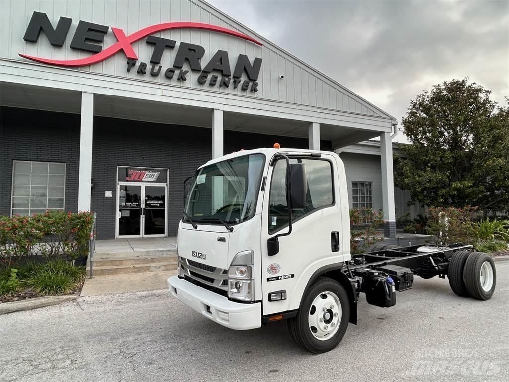 Isuzu NRR-3U454 Шасси с кабиной