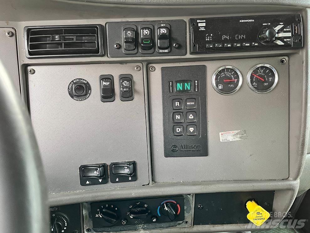 Kenworth T370 Грузовики-Фургоны