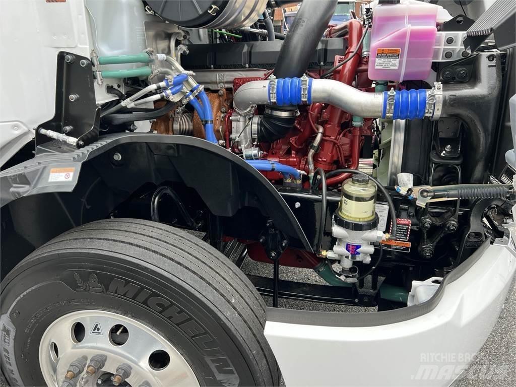 Mack AN64T Седельные тягачи