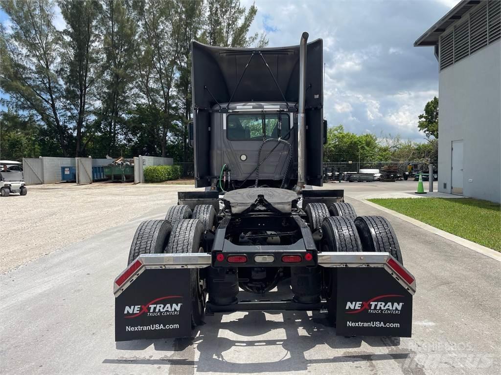 Mack AN64T Седельные тягачи