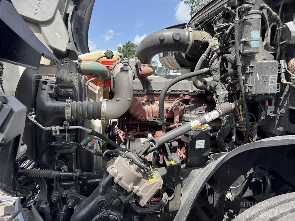 Mack AN64T Седельные тягачи