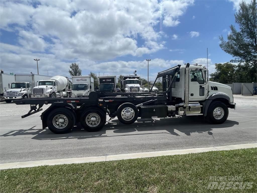 Mack GR64B Седельные тягачи