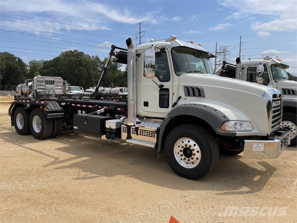 Mack GR64B Специальные грузовики