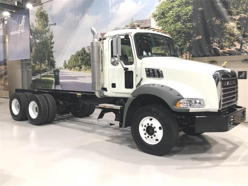 Mack GR64BX Грузовики-Самосвалы