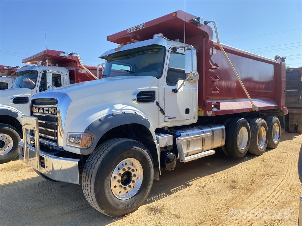 Mack GR64F Грузовики-Самосвалы