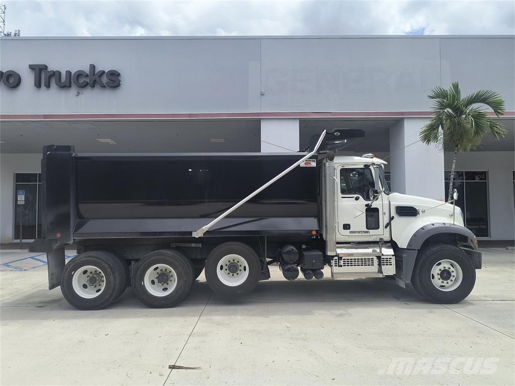 Mack GR64FR Грузовики-Самосвалы