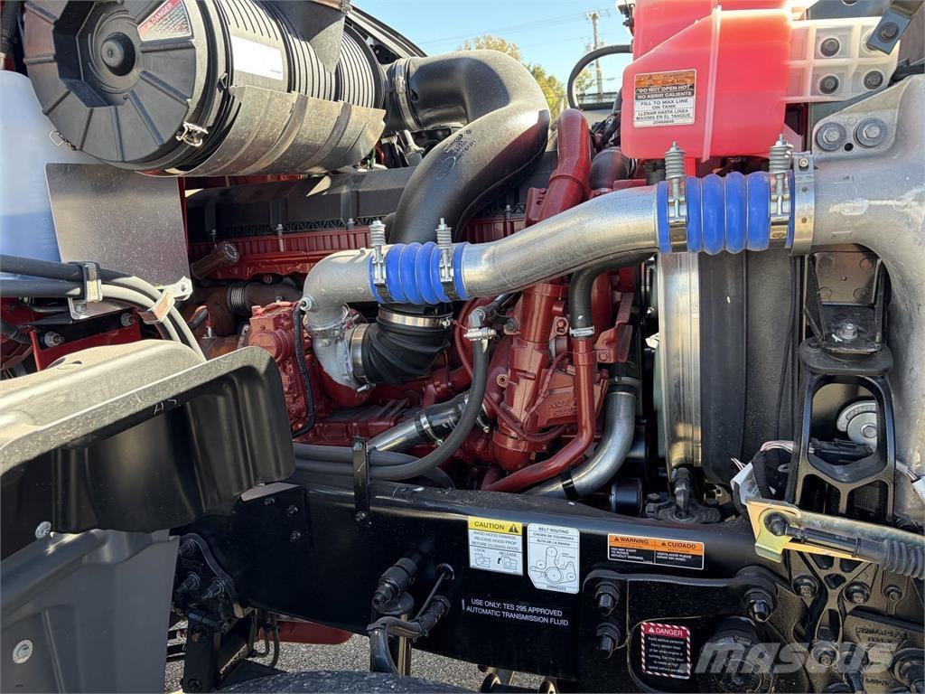 Mack GR64FR Автобетоносмесители