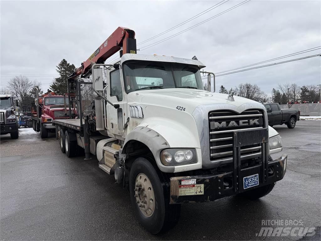 Mack GU700 Шасси с кабиной
