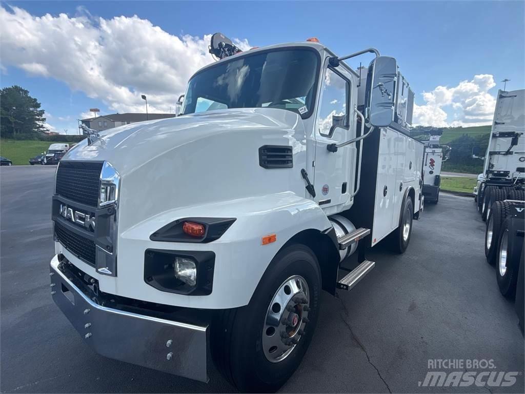 Mack MD6 42R Специальные грузовики