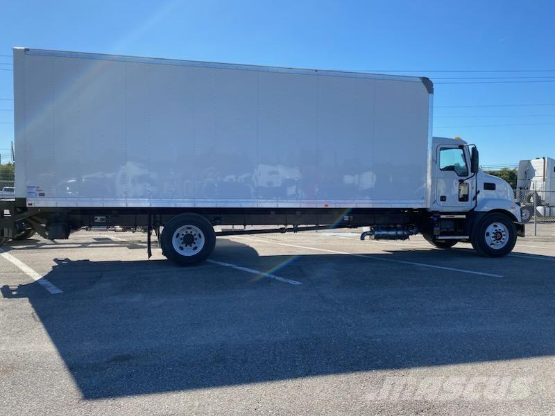 Mack MD6 42R Грузовики-Фургоны