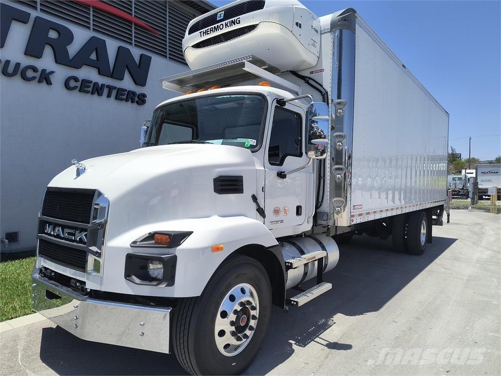 Mack MD6 42R Грузовики-Фургоны