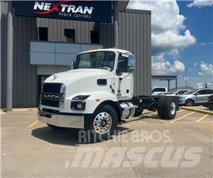 Mack MD642 Шасси с кабиной