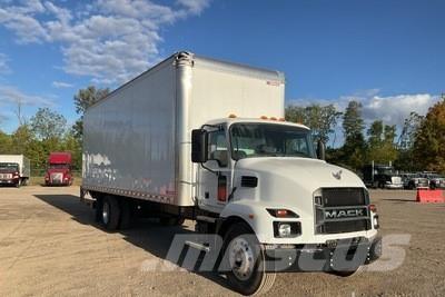 Mack MD642 Грузовики-Фургоны