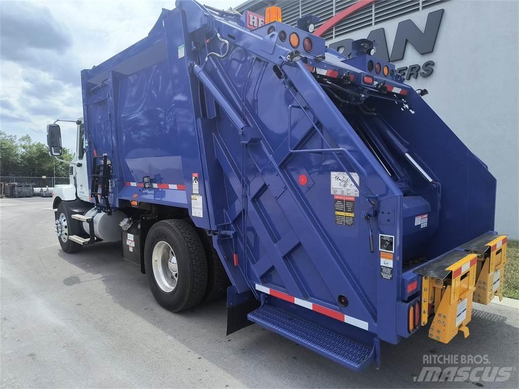 Mack MD7 42R Специальные грузовики