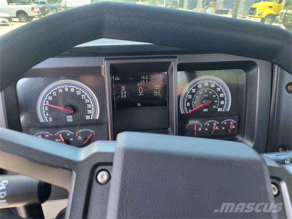 Mack MD7 42R Грузовики-Самосвалы