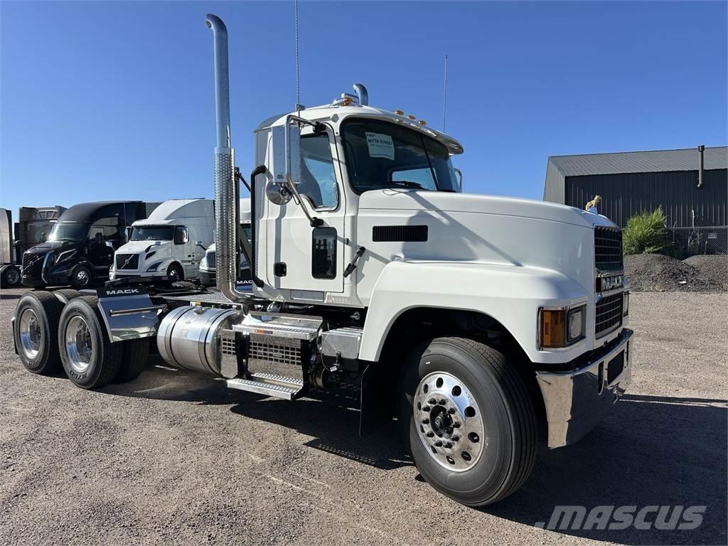 Mack PI64T Седельные тягачи
