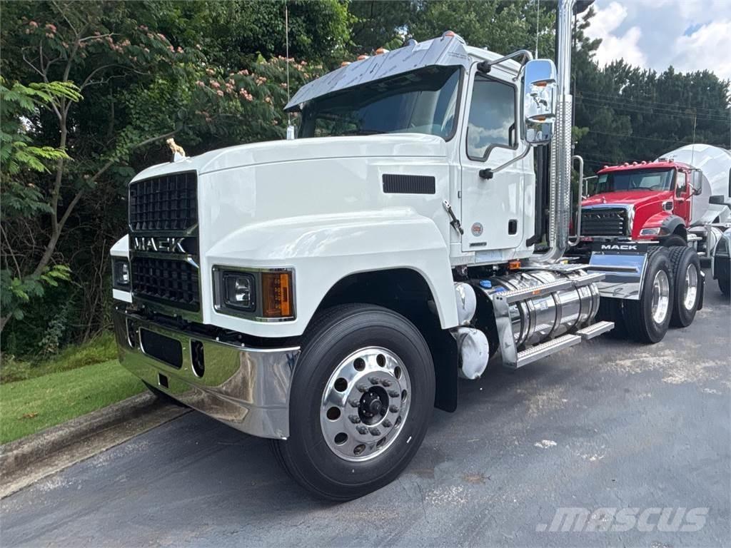 Mack PI64T Седельные тягачи