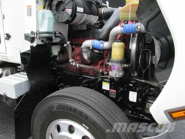 Mack PI64T Седельные тягачи