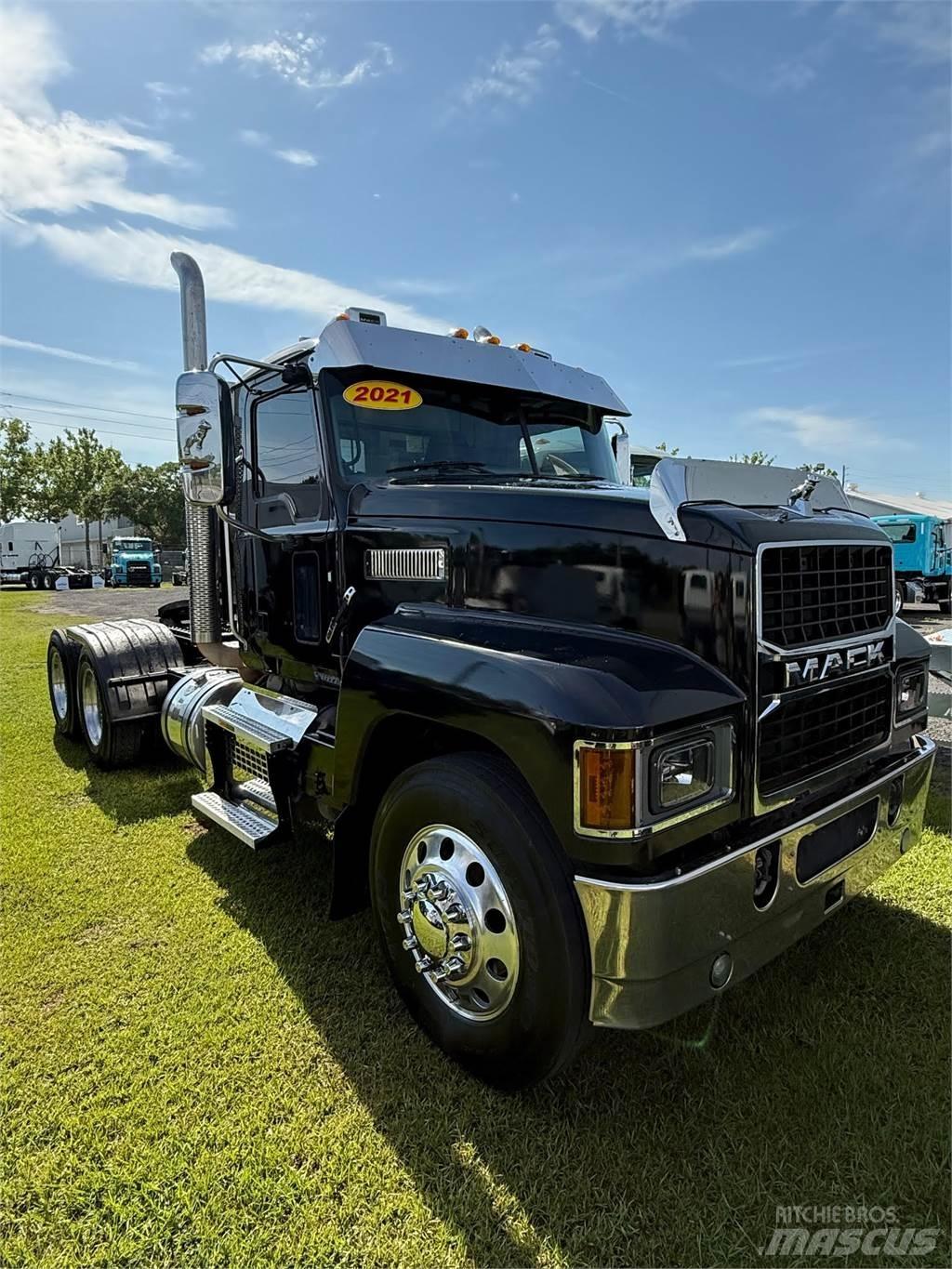 Mack PI64T Седельные тягачи