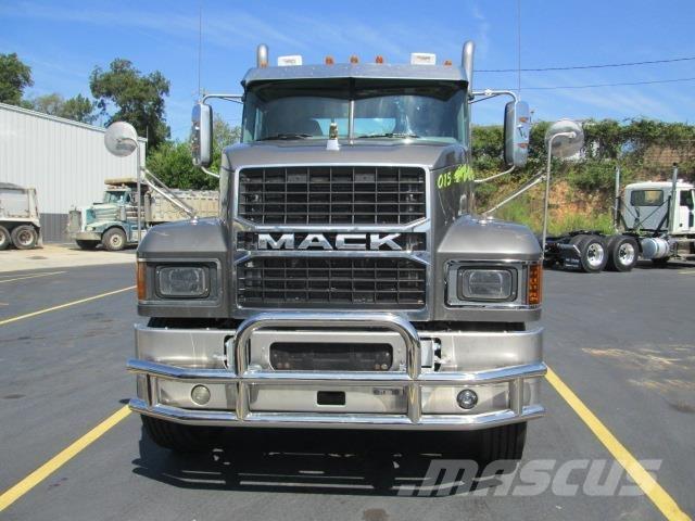 Mack PI64T Седельные тягачи