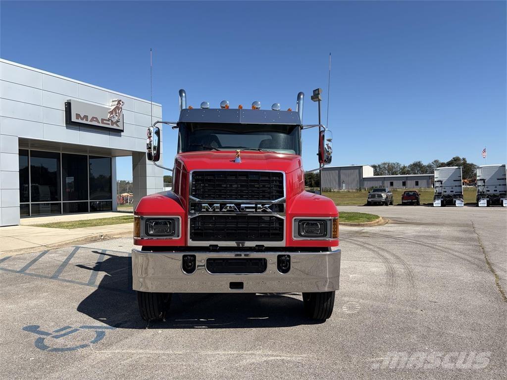 Mack PI64T Седельные тягачи