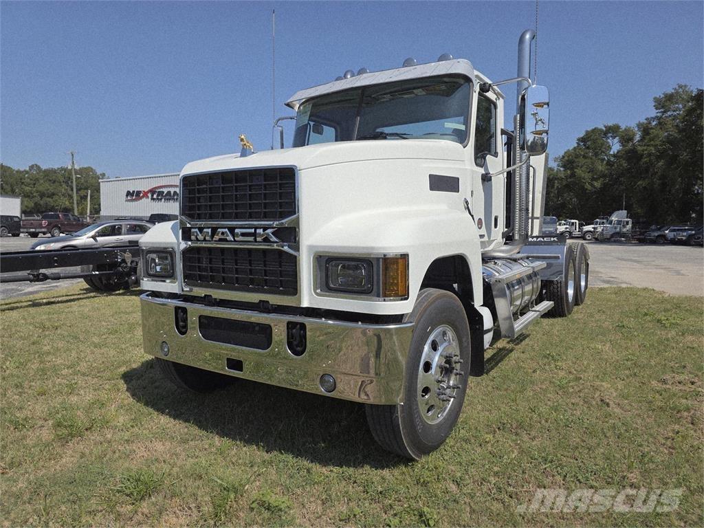 Mack PI64T Седельные тягачи
