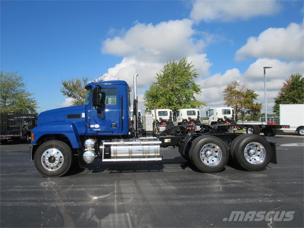 Mack PI64T Седельные тягачи