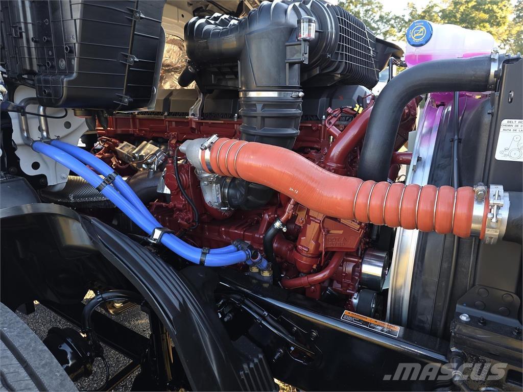 Mack PR64T Седельные тягачи