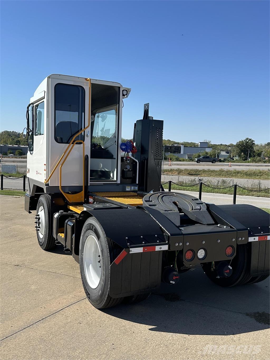 Ottawa 4x2 DOT/ON HWY Специальные грузовики