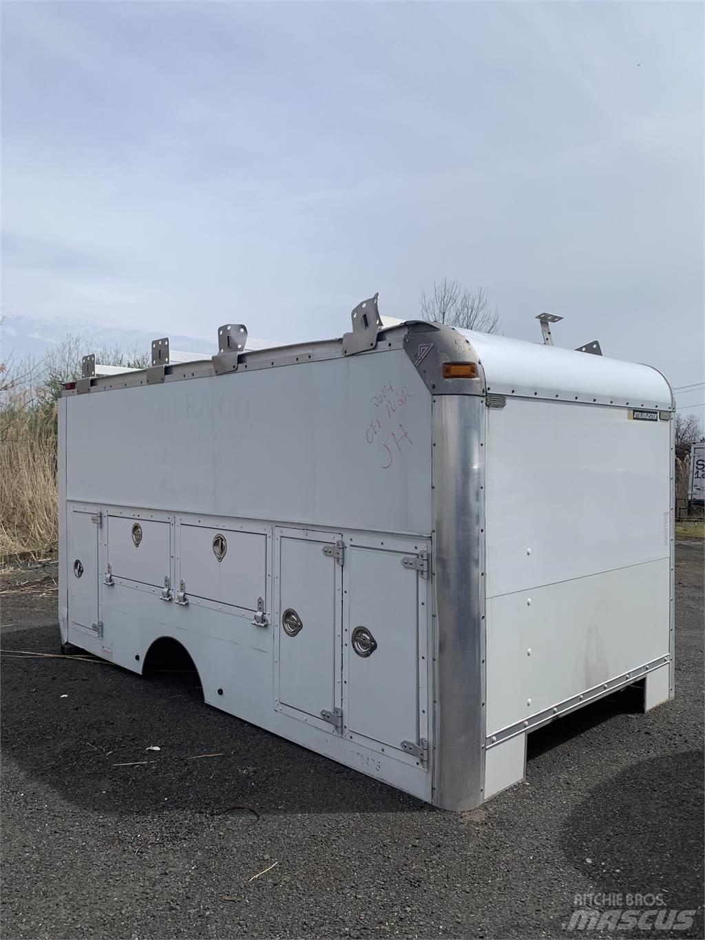  utilimaster 15 Foot Специальные грузовики