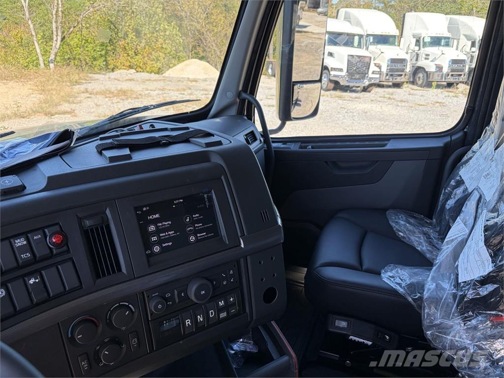 Volvo VAH64600 Грузовики-Мультилифты