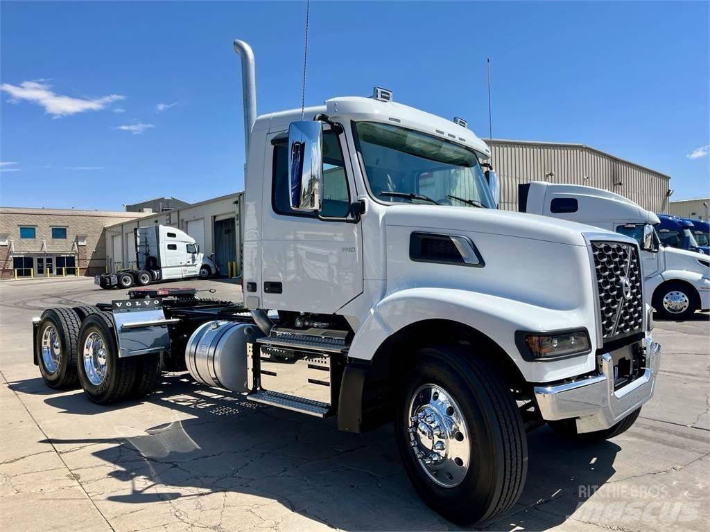 Volvo VHD64FT300 Седельные тягачи
