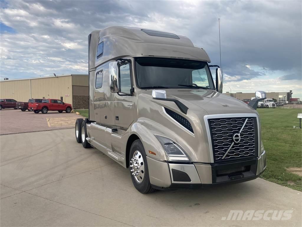 Volvo VN Седельные тягачи